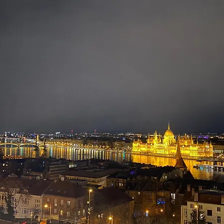 Superb With 40 Sqm Terrace In The Greens Of Buda Centre Apartment