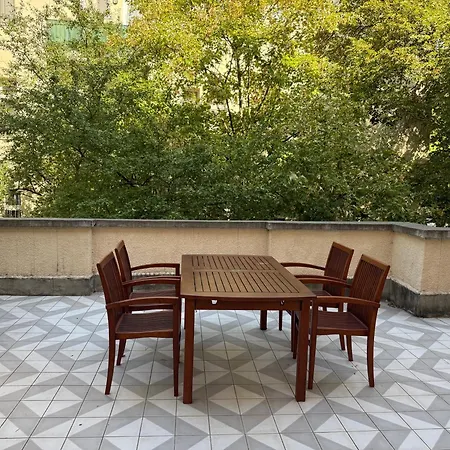 Superb With 70 Sqm Terrace In The Greens Of Buda Centre Appartamento
