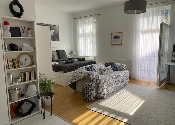 Superb 40 Sqm Terrace In The Greens Of Buda Centre Appartement