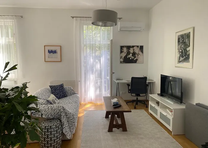 Superb 40 Sqm Terrace In The Greens Of Buda Centre *