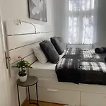 아파트 Superb 40 Sqm Terrace In The Greens Of Buda Centre