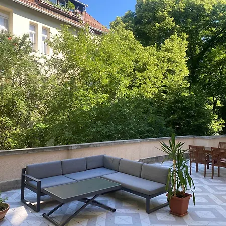 アパート Superb 40 Sqm Terrace In The Greens Of Buda Centre *
