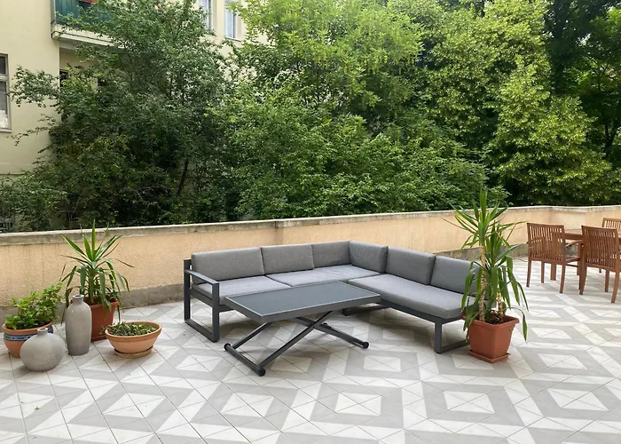 Superb 40 Sqm Terrace In The Greens Of Buda Centre 布达佩斯